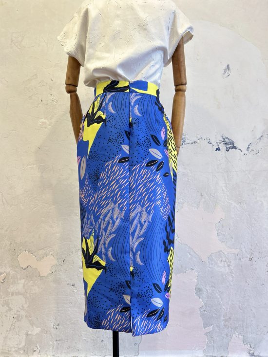 Falda volumen tropik