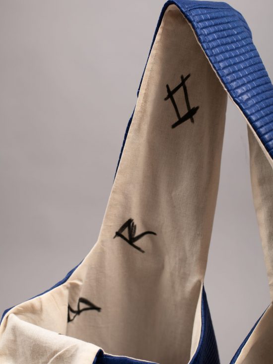 Bolso furo cuadrícula